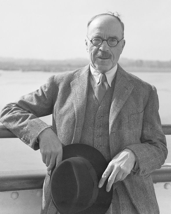 Sir Henry Tizard came up with a revolutionary plan Sir Henry Tizard came up with a revolutionary plan