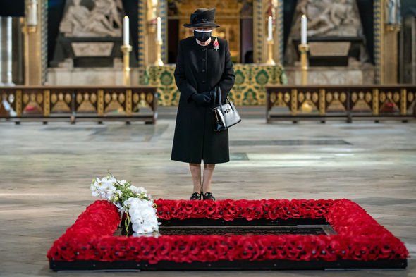 queen news queen elizabeth ii abdication news royal family latest