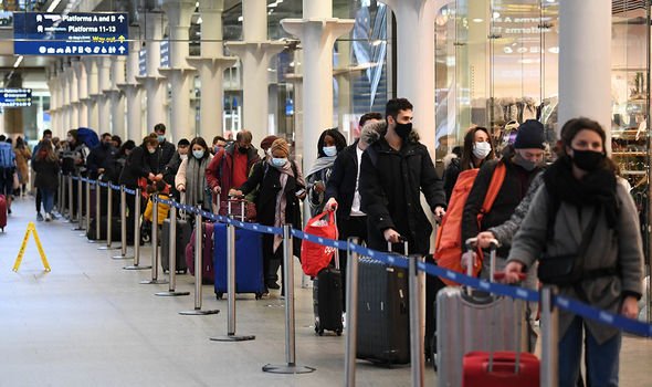 People waiting patiently to flee London People waiting patiently to flee London
