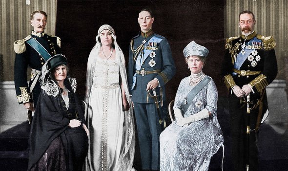 The Bowes-Lyon family was suddenly pushed into the limelight after Elizabeth married the Duke of York -- and later became Queen consort The Bowes-Lyon family was suddenly pushed into the limelight after Elizabeth married the Duke of York -- and later became Queen consort