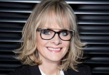Brilliantly British: Twiggy judges our photo competition to win a prize money cannot buy | UK | News (Reports)