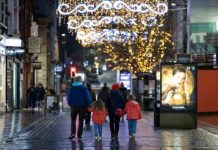 Children told Christmas presents to be delayed this year amid Tier 4 hell and border chaos | UK | News (Reports)