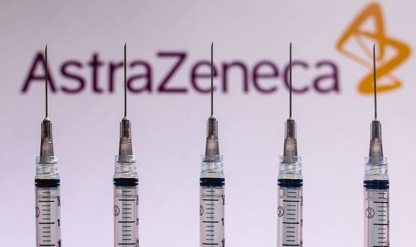 Coronavirus: The vaccine will be rolled out from January 4 Coronavirus: The vaccine will be rolled out from January 4