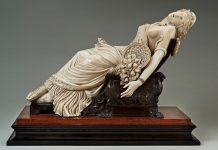 Culturally significant sculpture Death of Cleopatra saved from export
