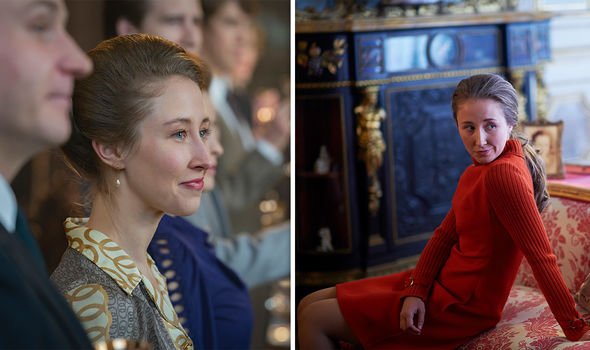 Erin Doherty as Anne in season 4 (L) and season 3