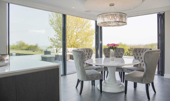 Express Bi-Folding Doors Express Bi-Folding Doors