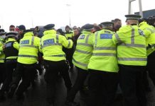 Furious lorry drivers clash with police at border as Channel blockade continues | UK | News (Reports)