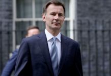 Jeremy Hunt says Prime Minister has ‘now or never’ to fix social care scandal | UK | News (Reports)