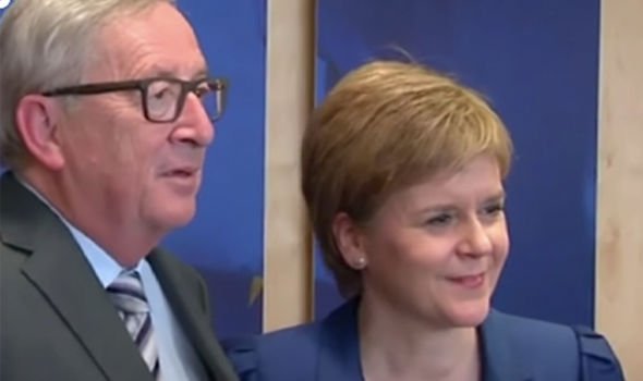 Nicola Sturgeon news: Sturgeon and Juncker