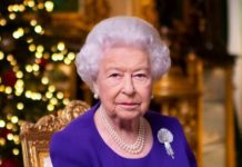 Queen speech: Britons told ‘you are not alone’ in historic and emotional Christmas address | Royal | News (Reports)