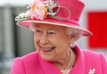 Queen tipped to see royal relatives over Christmas – with Fergie and Andrew living nearby | Royal | News (Reports)