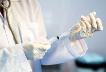 Tens of thousands of people may have to wait till 2021 for COVID jab as GPs snowed under | UK | News (Reports)