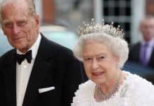 The Queen and Prince Philip praised for showing ‘real leadership’ with Christmas plans | Royal | News (Reports)