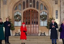 The Queen pictured with Royal Family in rare outing since pandemic began | Royal | News (Reports)