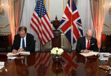 UK and US sign Customs agreement to ensure continued smooth trade