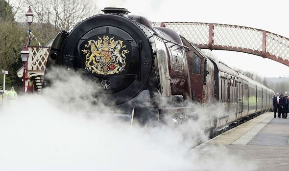 queen news royal train kate middleton prince william