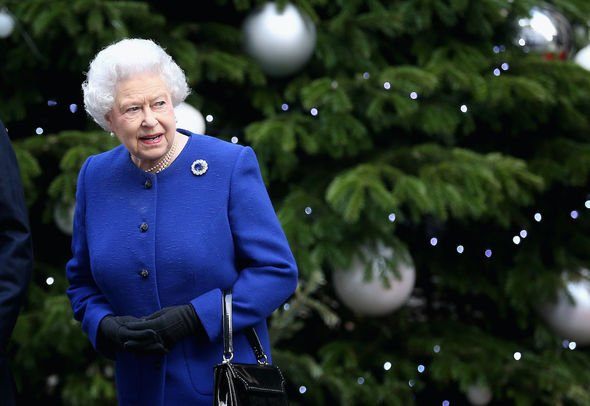 queen speech christmas day 2020 queen elizabeth ii royal family queen speech christmas day 2020 queen elizabeth ii royal family
