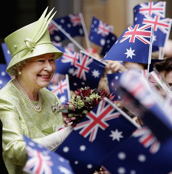 royal family news queen elizabeth ii prince charles australia republic gough whitlam