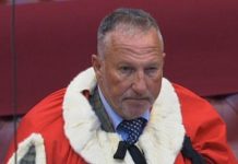 BBC TV licence fee tax collectors blasted by Ian Botham for ‘impoverishing’ over-75's (Reports)