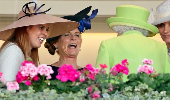 Fergie talks with the Queen in 2018