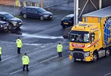 Ireland backs down: Post-Brexit customs rules eased as supermarkets rage at border rules | UK | News (Reports)