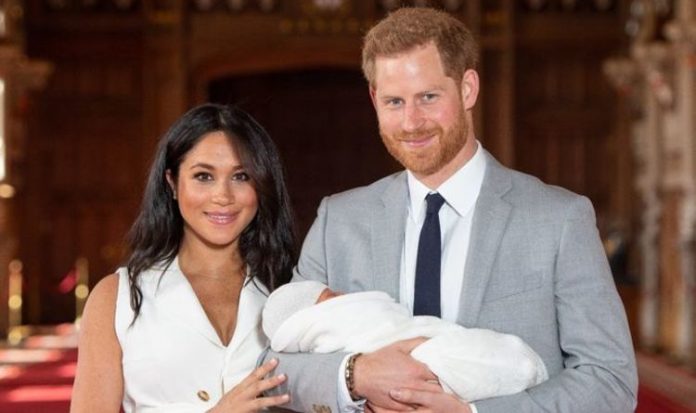 Meghan Markle and Prince Harry baffle royal fans with privacy 'contradiction' with Archie | Royal | News