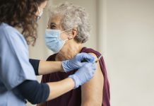 More than 4 million people receive first dose of COVID-19 vaccine in UK