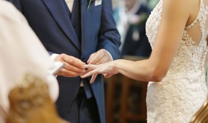 New proposals for low-cost weddings 'could help close marriage gap between rich and poor' | UK | News