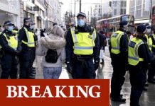Police order urgent Covid crackdown with instant fines for not wearing masks ‘Action now!’ | UK | News (Reports)