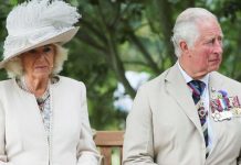 Prince Charles and Camilla stuck in his first home with Diana as told they ‘can’t move’ | Royal | News (Reports)