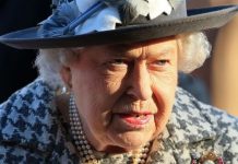 Queen Elizabeth II set to rule against Prince Harry’s military title demands in huge blow | Royal | News (Reports)