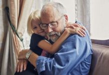 Support bubbles: Will Boris ban support bubbles? Fears for childcare and grandparents | UK | News (Reports)