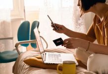 Thousands of online shoppers hit by high charges as prices from EU rise by a third | UK | News (Reports)