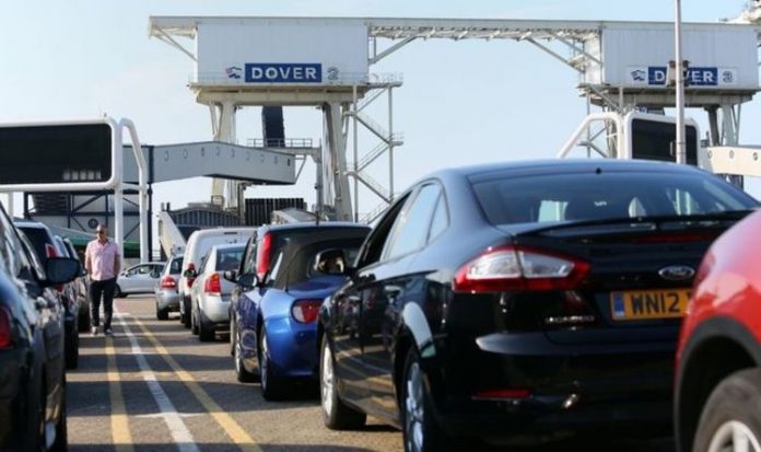 UK driver warning: Last-minute EU deal means UK licences will be recognised WITHOUT permit | UK | News