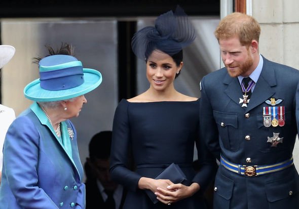 queen news queen elizabeth ii meghan markle prince harry video call royal news megxit