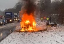 A229 chaos: Dramatic video shows fire rip through van after Blue Bell Hill crash | UK | News (Reports)