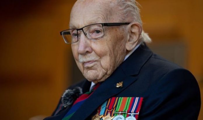 PM calls Captain Tom's family as veteran spends third day in hospital with Covid | UK | News