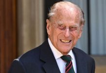 Prince Philip’s gallant move to avoid wardrobe malfunction – ‘He went towards my breasts!’ | Royal | News (Reports)