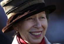Princess Anne displays sentimental photographs of Zara in rare glimpse of home | Royal | News (Reports)