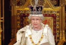 Queen news: Royals facing crisis as MP demands Queen be REMOVED from oath of allegiance | Royal | News (Reports)