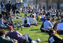 Restless nation laps up the sun as jab total hits 20 million milestone | UK | News (Reports)