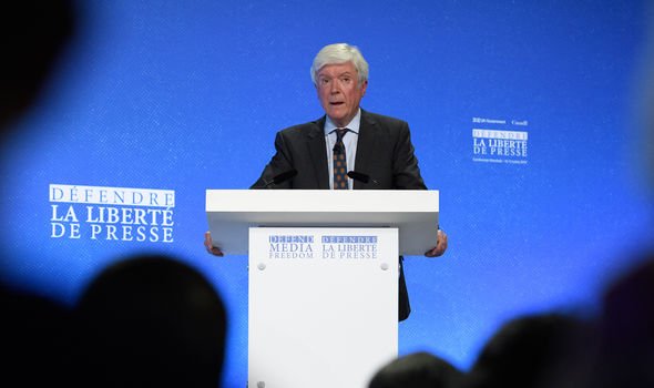 bbc tv licence fee trust tony hall uk charge cost bbc tv licence fee trust tony hall uk charge cost