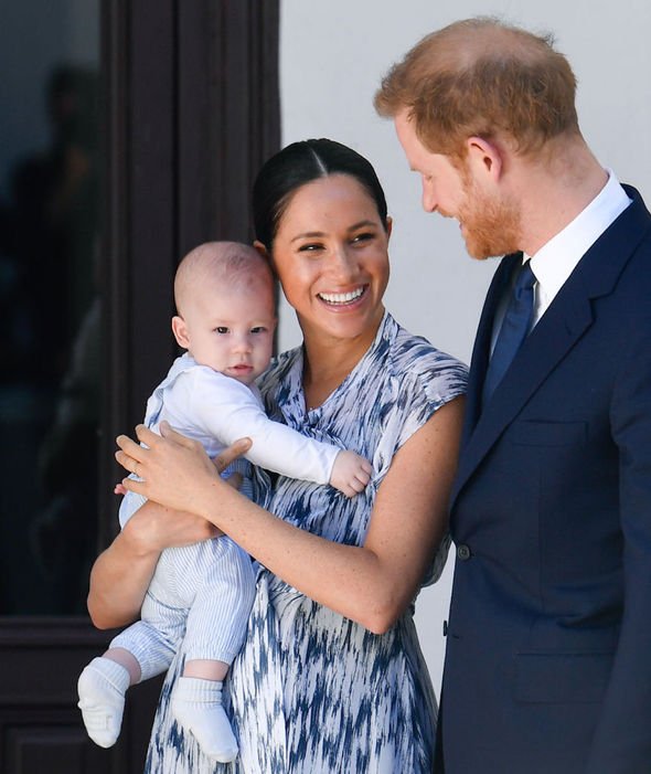 meghan markle news archie birth certificate prince harry royal family news meghan markle news archie birth certificate prince harry royal family news
