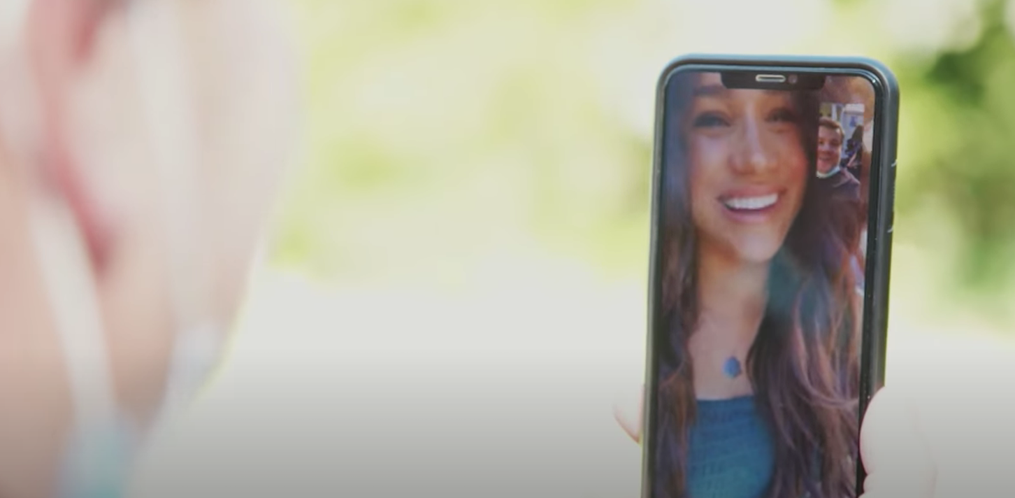 prince harry news - meghan markle on a video call 