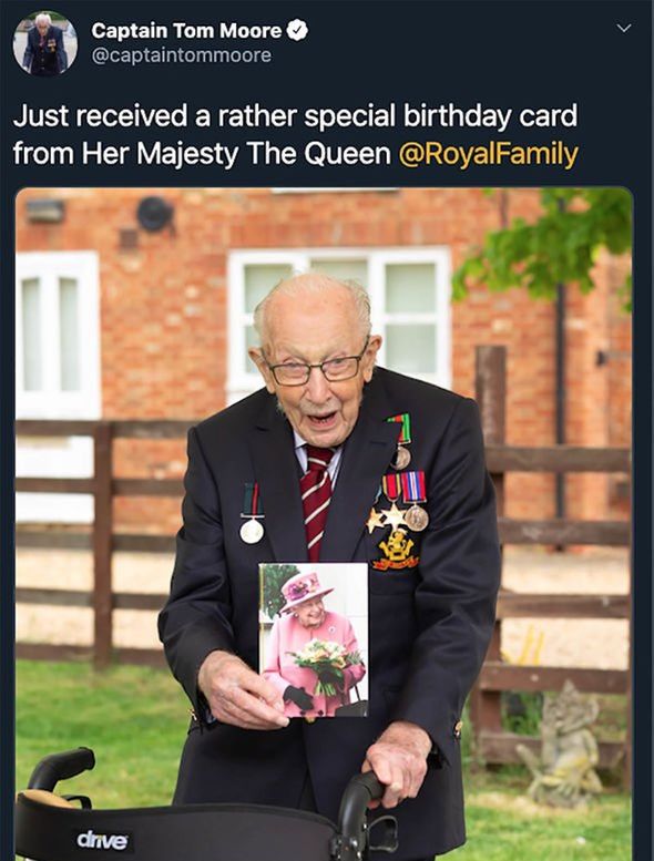 queen news queen elizabeth ii meeting pictures captain tom moore death royal family news queen news queen elizabeth ii meeting pictures captain tom moore death royal family news