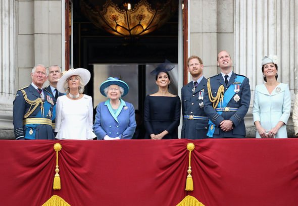 royals at the balcony at Buckingham Palace royals at the balcony at Buckingham Palace
