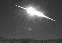 Meteor news: Search for missing meteor in Gloucestershire gardens | UK | News (Reports)