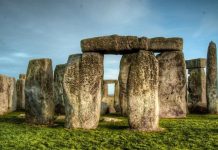 Stonehenge breakthrough: More sites across UK tipped to be found – ‘Everything is linked’ | UK | News (Reports)