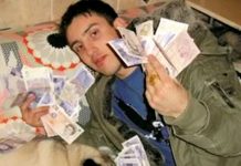 Boxer jailed after pocketing £245k in cash-for-crash scams to fund lavish lifestyle (Report) Boxer jailed after pocketing £245k in cash-for-crash scams to fund lavish lifestyle (Report)