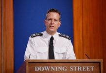 Expect delays 15 times longer than normal, warns Border Force chief (Report) Expect delays 15 times longer than normal, warns Border Force chief (Report)